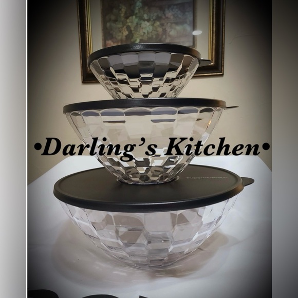 TUPPERWARE Set of 3 Ice Prism Serving Bowls Acrylic Clear, Black Seals New - Picture 1 of 1
